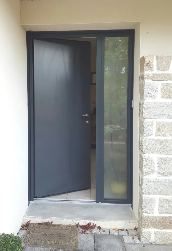 PORTE D ENTREE ALUMINIUM(35)