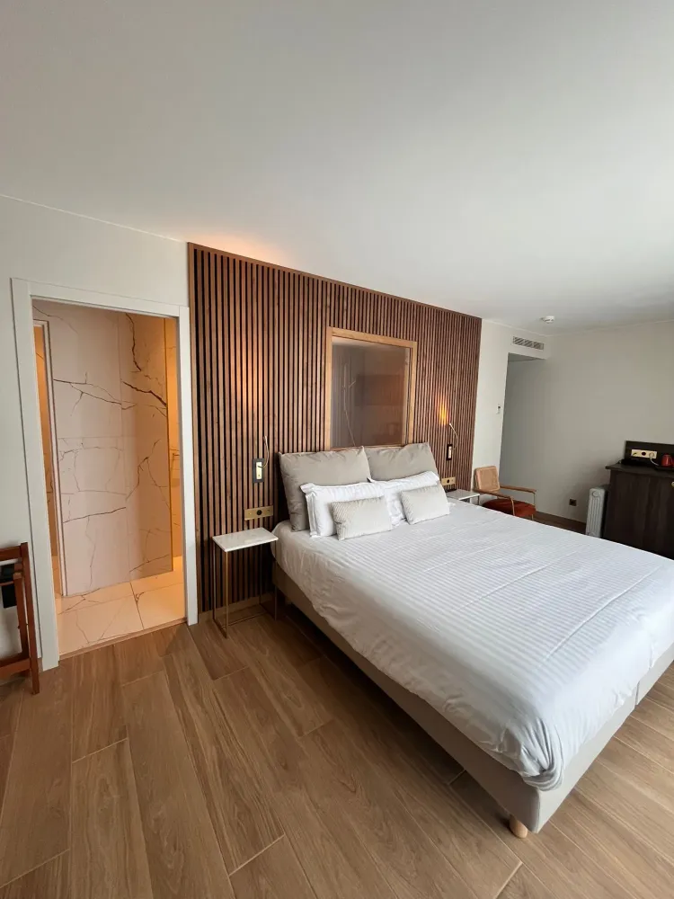 HOTEL LSB APRES (1)